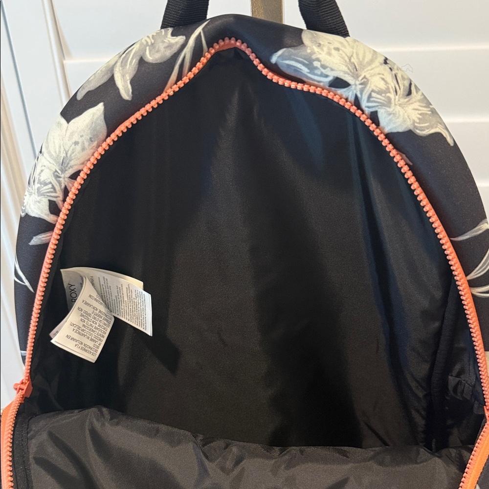 Roxy Black and White Floral Backpack - Picture 10 of 11